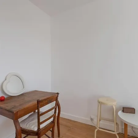 Grand Cosy - Parking & Balcon Apartment